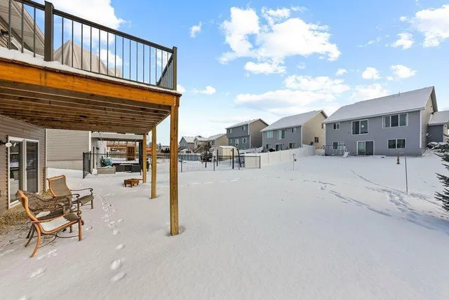 $350,000 | 3414 235th Lane Northwest, St. Francis, MN 55070