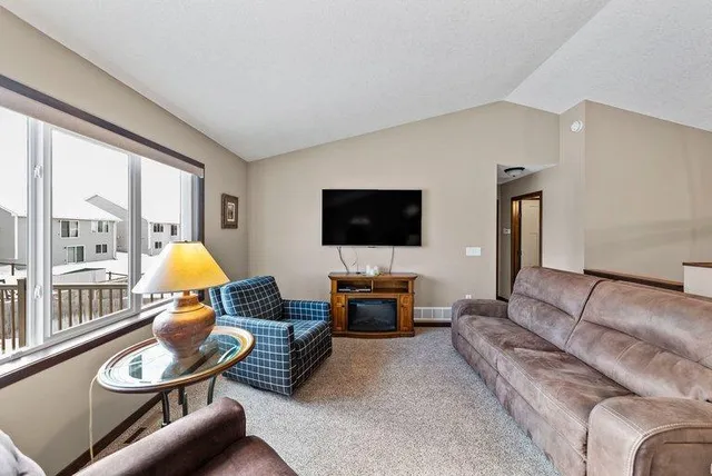 $350,000 | 3414 235th Lane Northwest, St. Francis, MN 55070