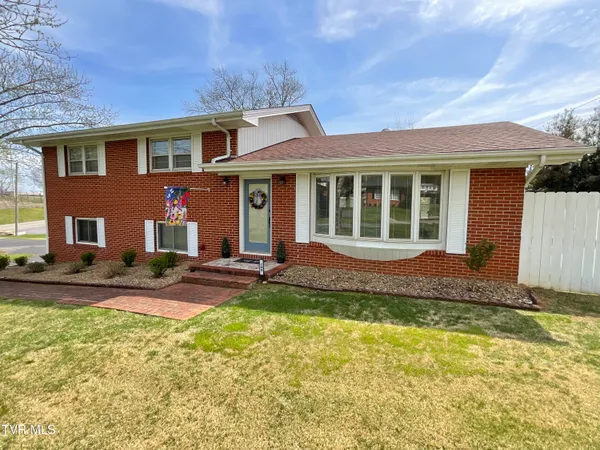 $315,000 | 105 Idletime Drive, Greeneville, TN 37743