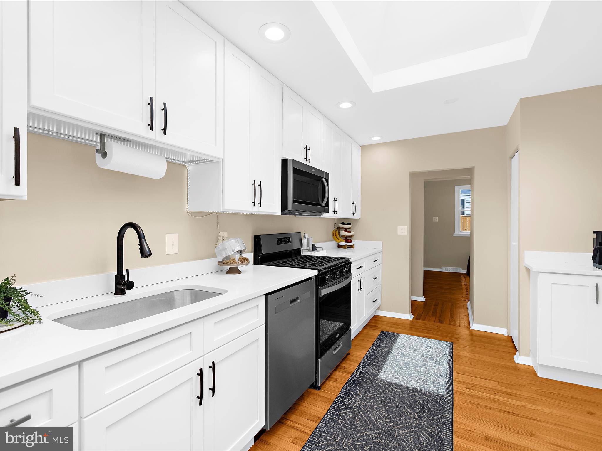 770 Dividing Road Severna Park, MD 21146 - Photo 4 of 75 Plenty of storage - yes it has a pantry!