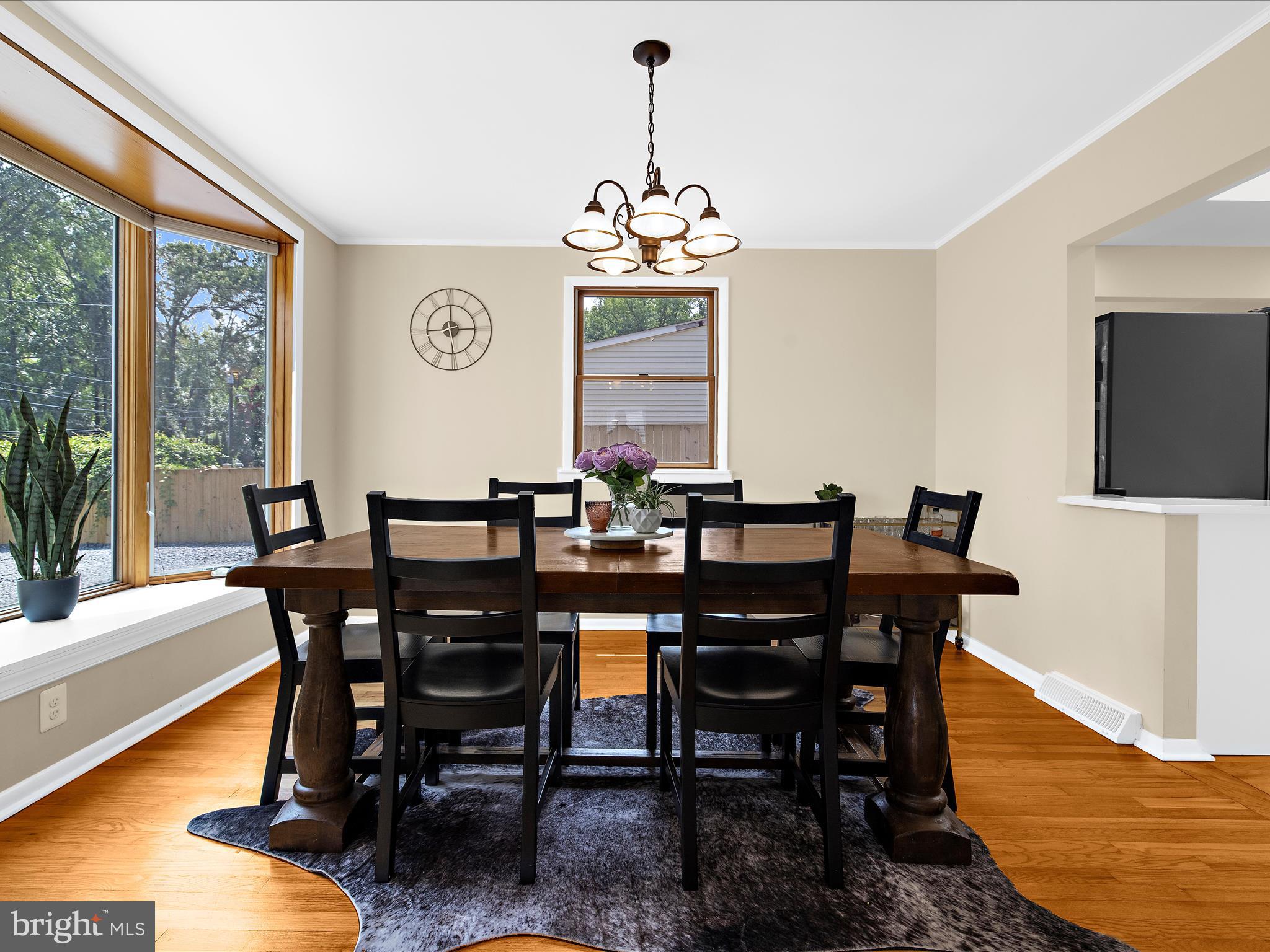 770 Dividing Road Severna Park, MD 21146 - Photo 10 of 75 Loads of natural light