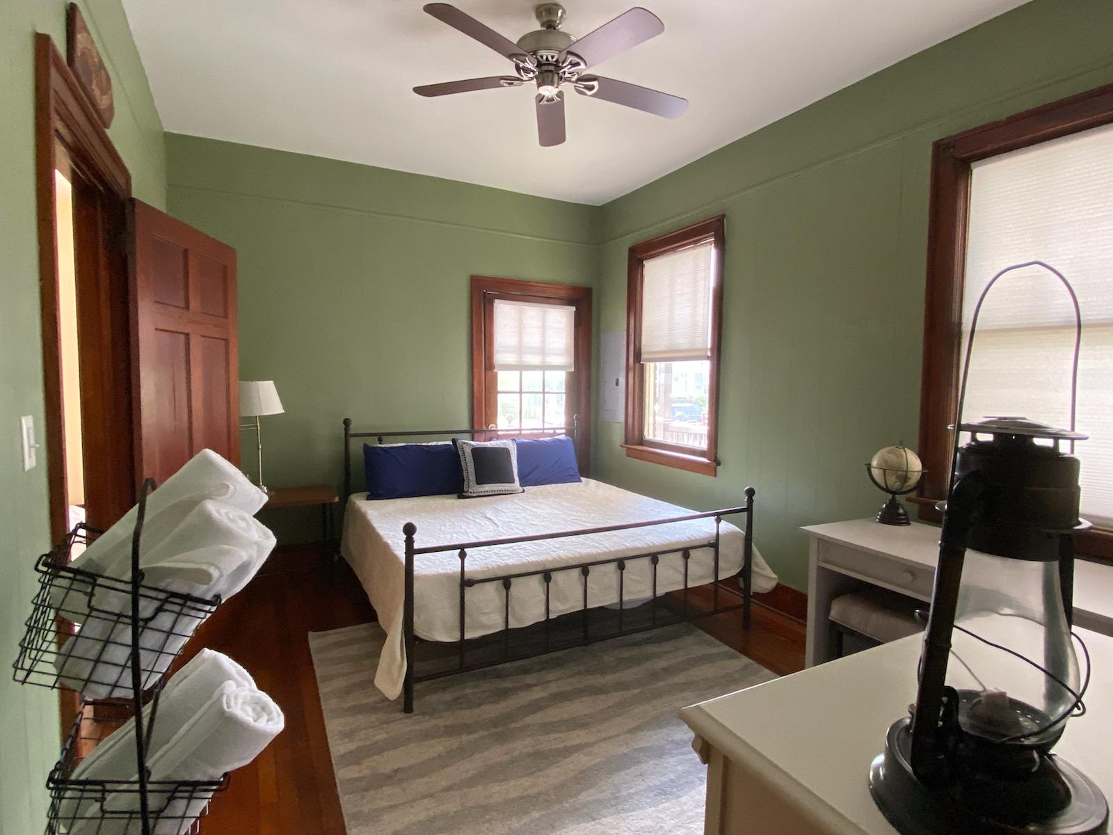 927 Rutledge Avenue Charleston, SC 29403 - Photo 23 of 28 IMG_2909