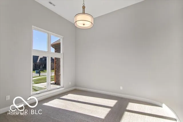 $1,040,000 | 4248 Stone Lk Drive, Zionsville, IN 46077