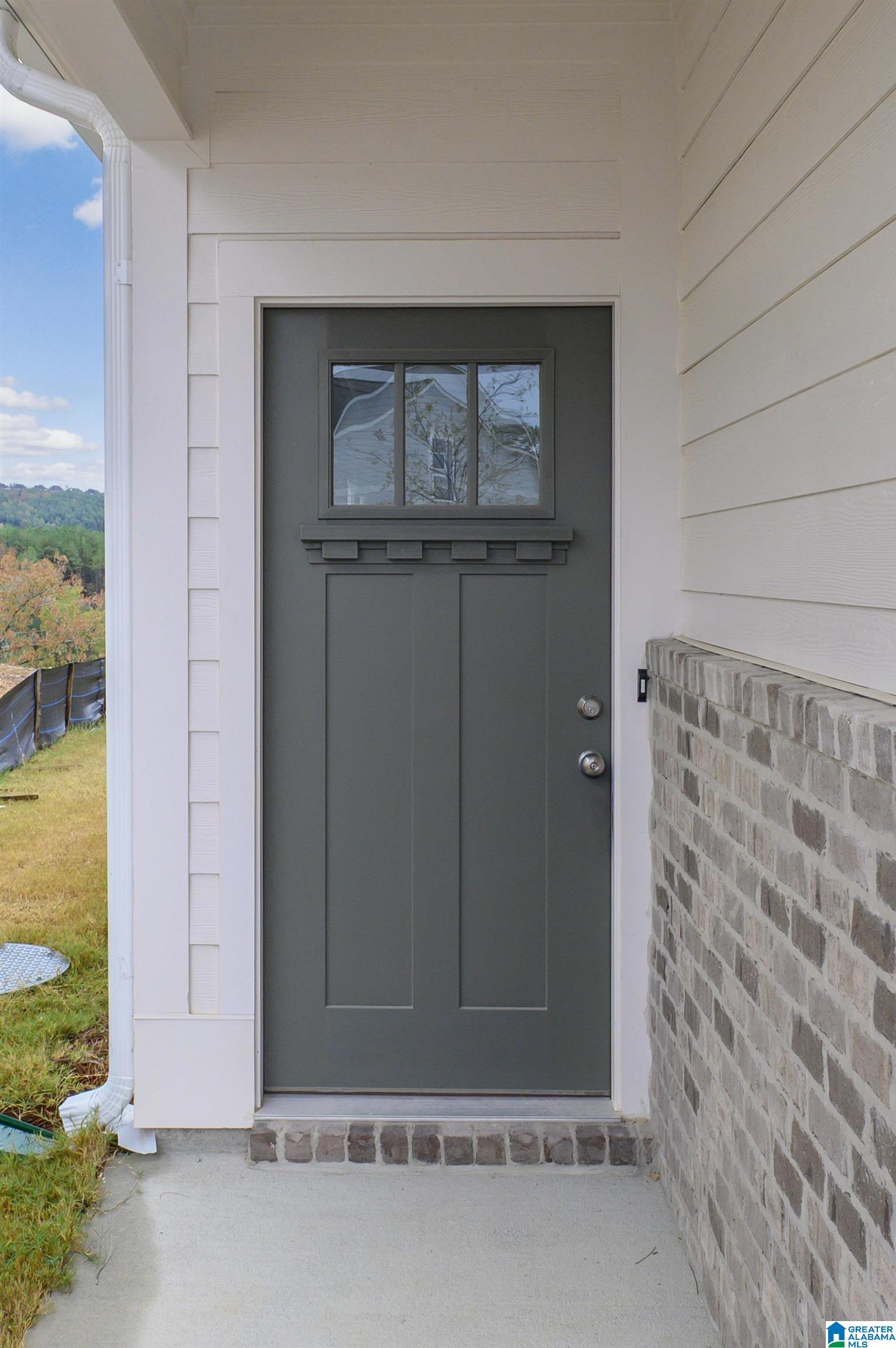 381 Huntley Rdg Bend Pelham, AL 35124 - Photo 4 of 48
