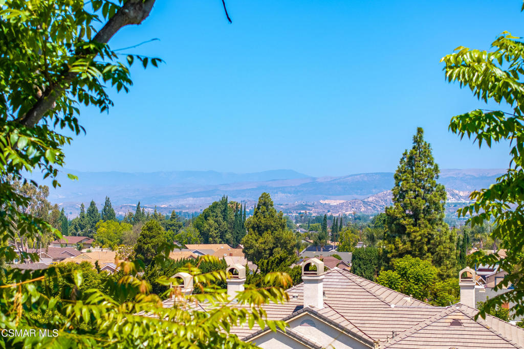 1245 Fitzgerald Road, Unit E Simi Valley, CA 93065 - Photo 24 of 37