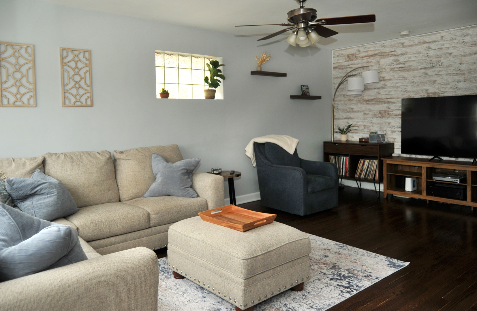 4417 Arthur Avenue Brookfield, IL 60513 - Photo 3 of 19 a living room with furniture and a flat screen tv