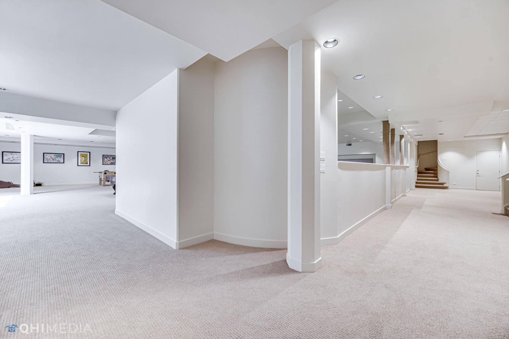 2225 Greenview Road Northbrook, IL 60062 - Photo 46 of 68 a view of a refrigerator in kitchen and a livingroom