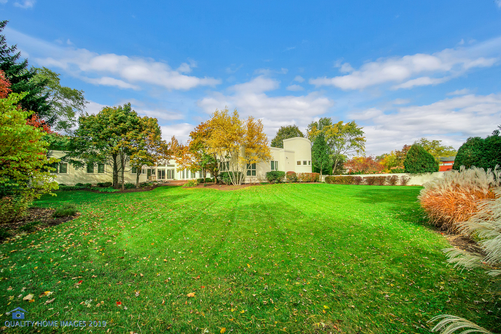 2225 Greenview Road Northbrook, IL 60062 - Photo 56 of 68 a view of yard with green space