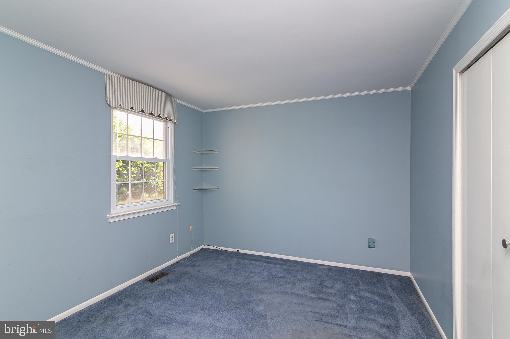 63 Farnwood Road Mount Laurel, NJ 08054 - Photo 26 of 35 3rd Bedroom