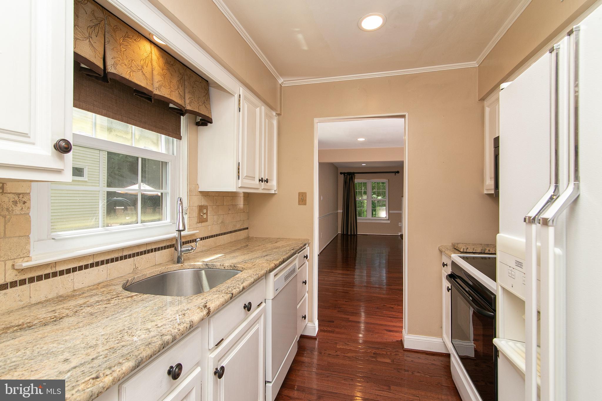 63 Farnwood Road Mount Laurel, NJ 08054 - Photo 9 of 35