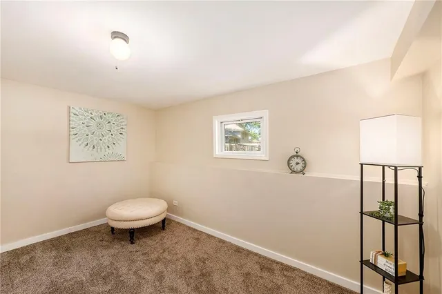 $260,000 | 722 South Central Street, Olathe, KS 66061