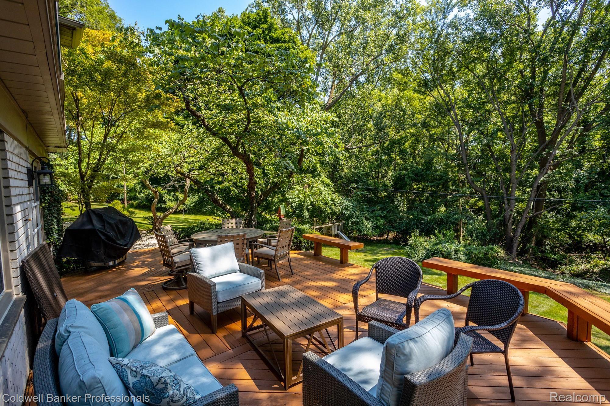 2623 Worcester Road West Bloomfield, MI 48323 - Photo 62 of 68 2623 Worcester S003.jpg