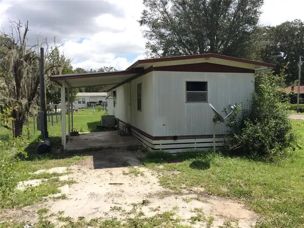 $850 | 805 Peters Street, Wildwood, FL 34785