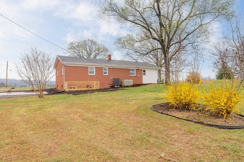 962 Five Forks Road Stuart, VA 24171 - Photo 41 of 52 Gallery Image 41