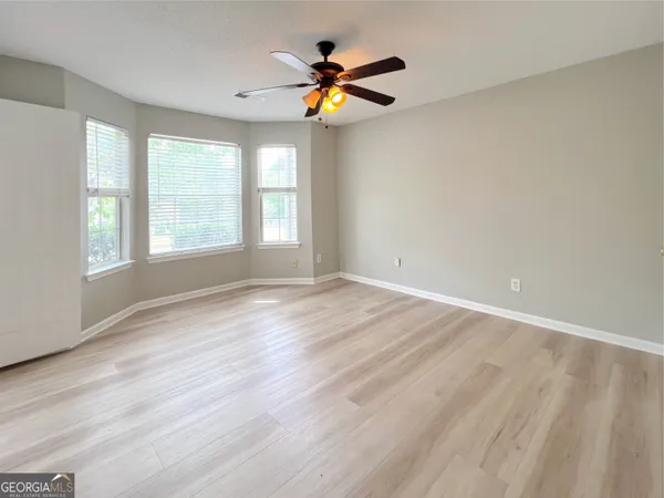 $2,650 | 5983 Hitt Lake Trail, Stone Mountain, GA 30087