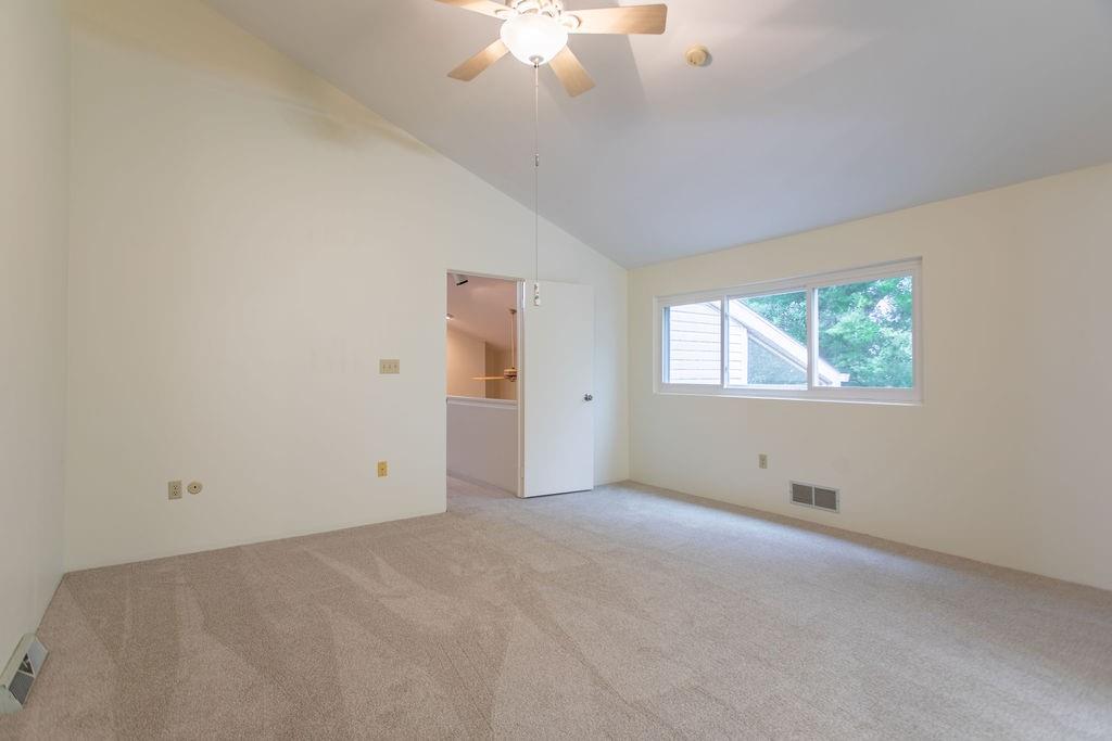 1407 Kenzie Road Pittsburgh, PA 15205 - Photo 16 of 42 Gallery Image 16