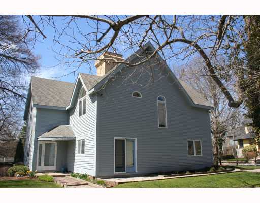 21 Old Beach Road, Unit N1 Newport, RI 02840 - Photo 11 of 11 Exterior Back.