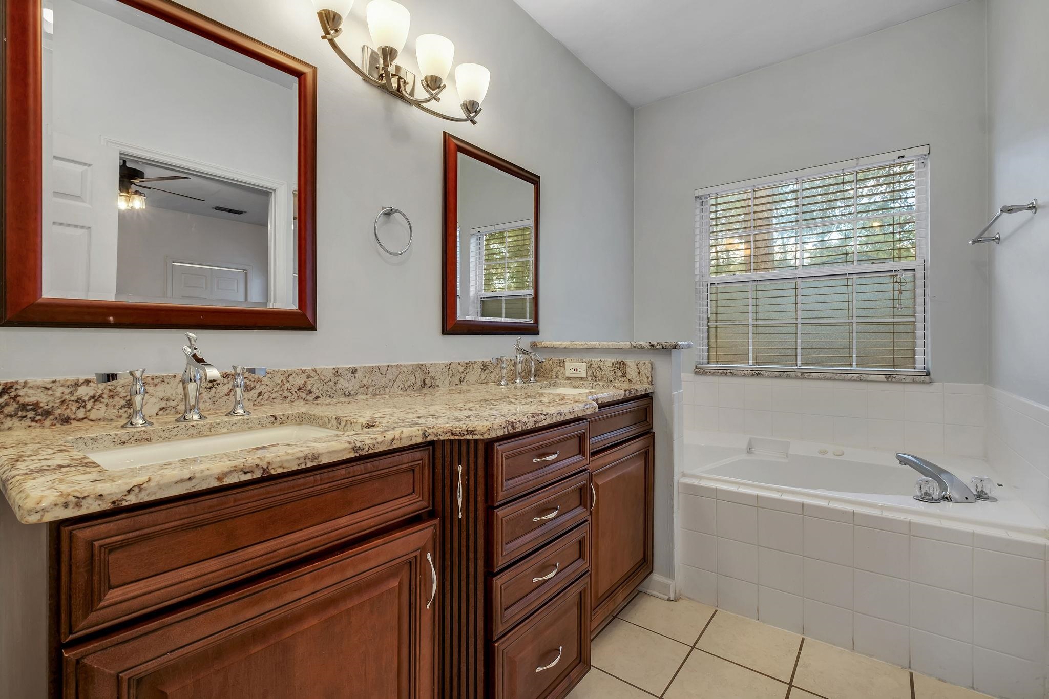 1507 Breamstone Ridge Tallahassee, FL 32312 - Photo 23 of 39