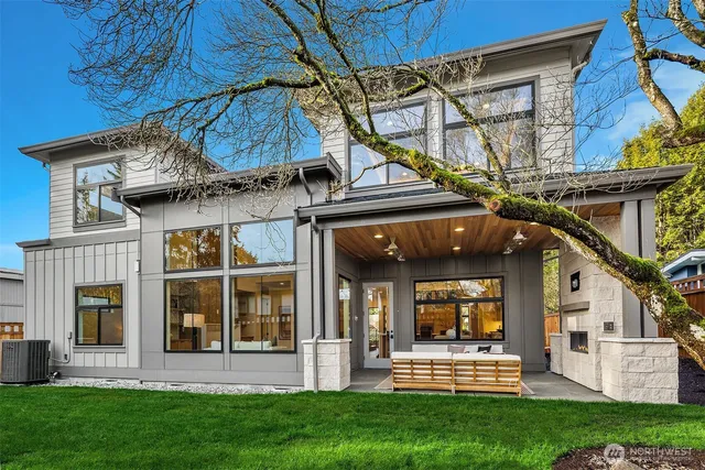 $3,898,000 | 106 110th Avenue Southeast, Bellevue, WA 98004