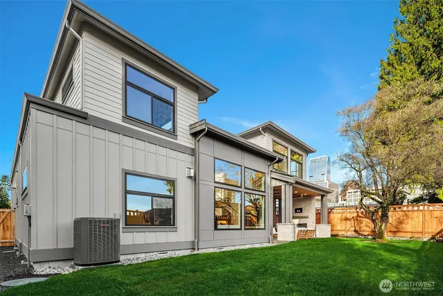 $3,898,000 | 106 110th Avenue Southeast, Bellevue, WA 98004