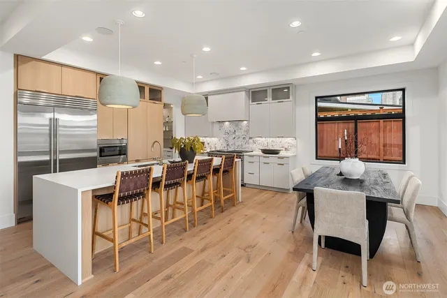 $3,898,000 | 106 110th Avenue Southeast, Bellevue, WA 98004