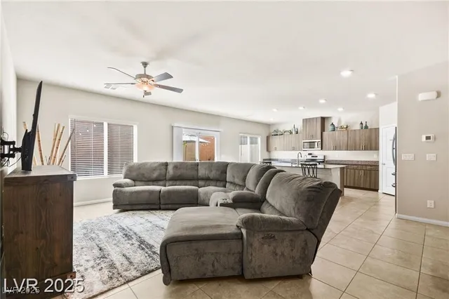 $535,000 | 8937 Pelican Pt Street, Las Vegas, NV 89178