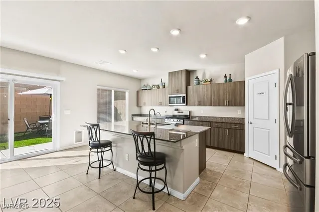 $535,000 | 8937 Pelican Pt Street, Las Vegas, NV 89178