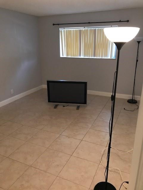 522 Trace Circle, Unit 201 Deerfield Beach, FL 33441 - Photo 15 of 21 Photo 15