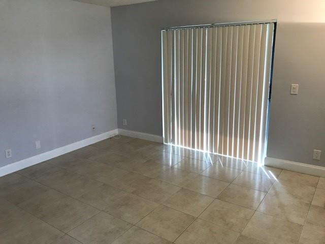 522 Trace Circle, Unit 201 Deerfield Beach, FL 33441 - Photo 2 of 21 Photo 2