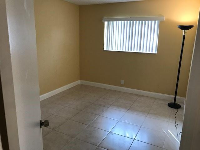 522 Trace Circle, Unit 201 Deerfield Beach, FL 33441 - Photo 7 of 21 Photo 7