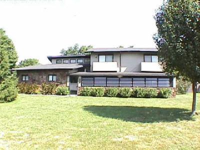 3545 West El Castile Street Springfield, MO 65807 - Photo 1 of 1 Primary Photo