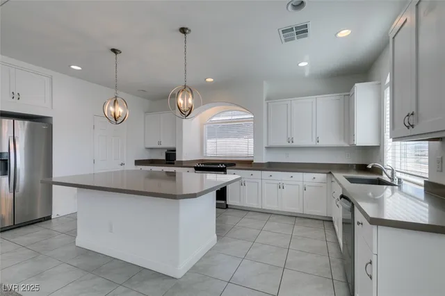 $3,480 | 6335 Rock Strm Lane, Las Vegas, NV 89141