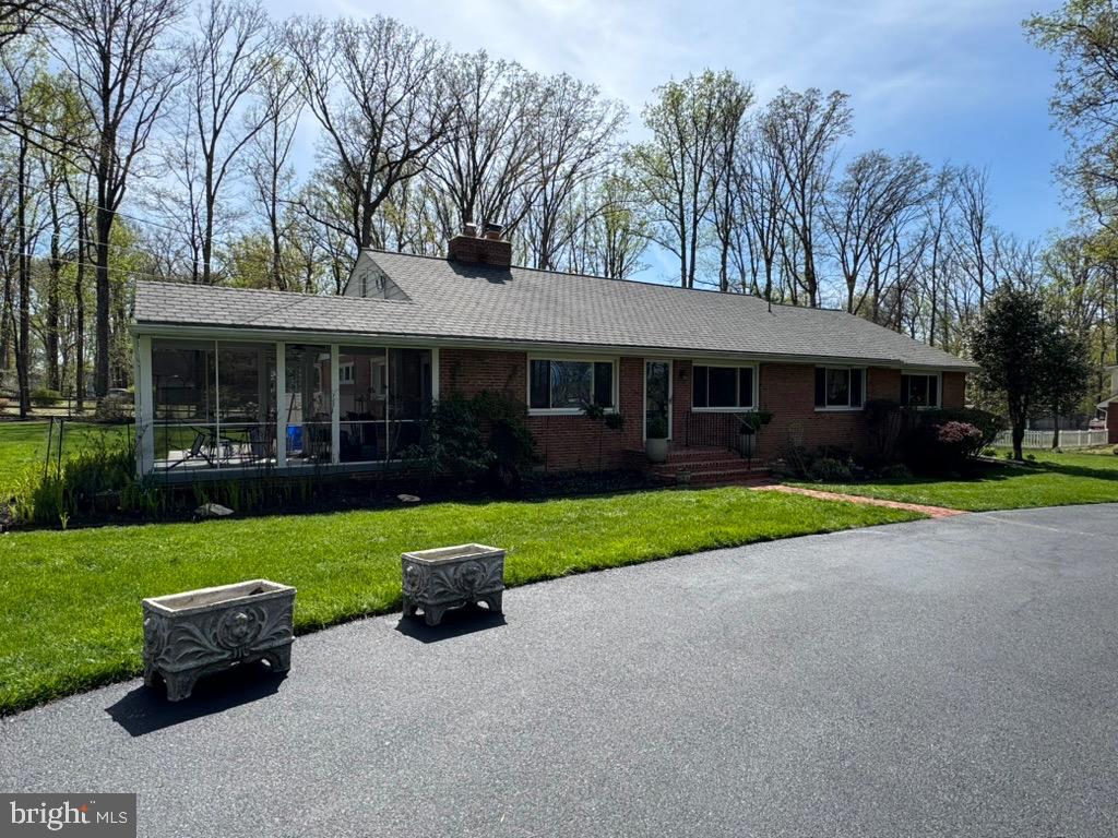 4318 Pinetree Road Rockville, MD 20853 - Photo 16 of 130