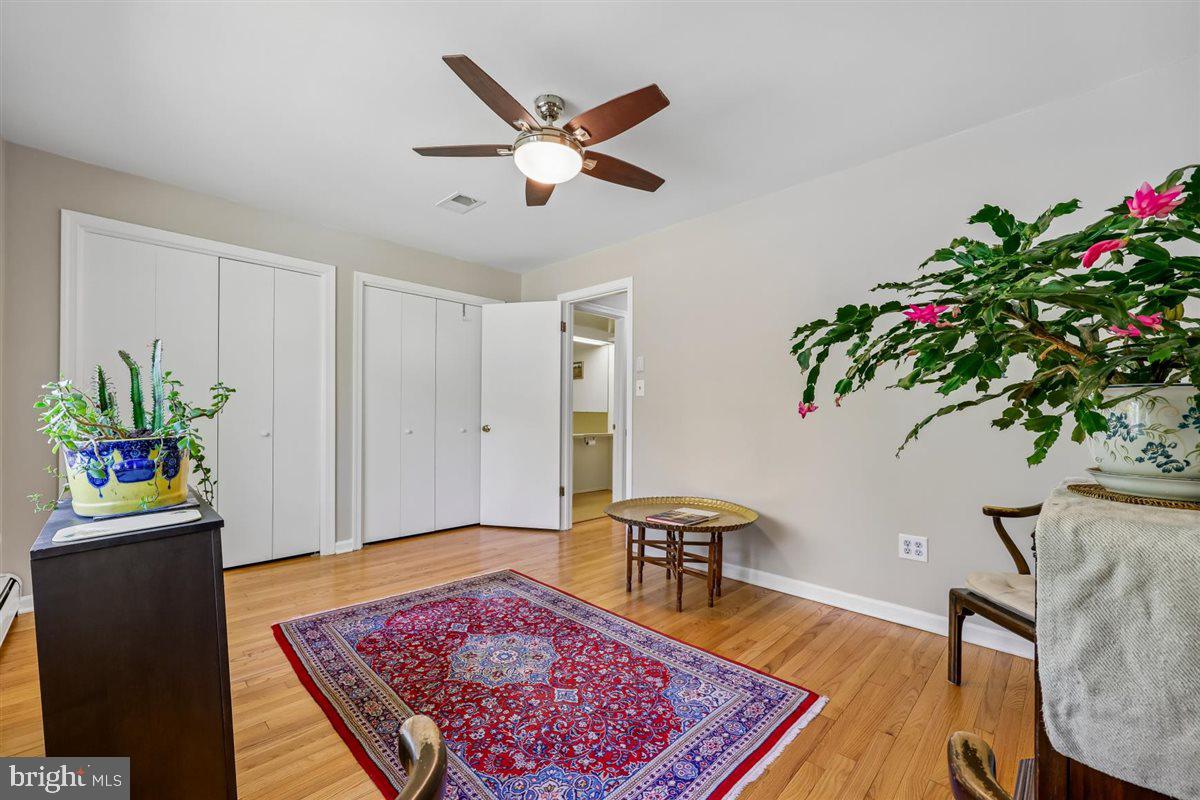 4318 Pinetree Road Rockville, MD 20853 - Photo 74 of 130