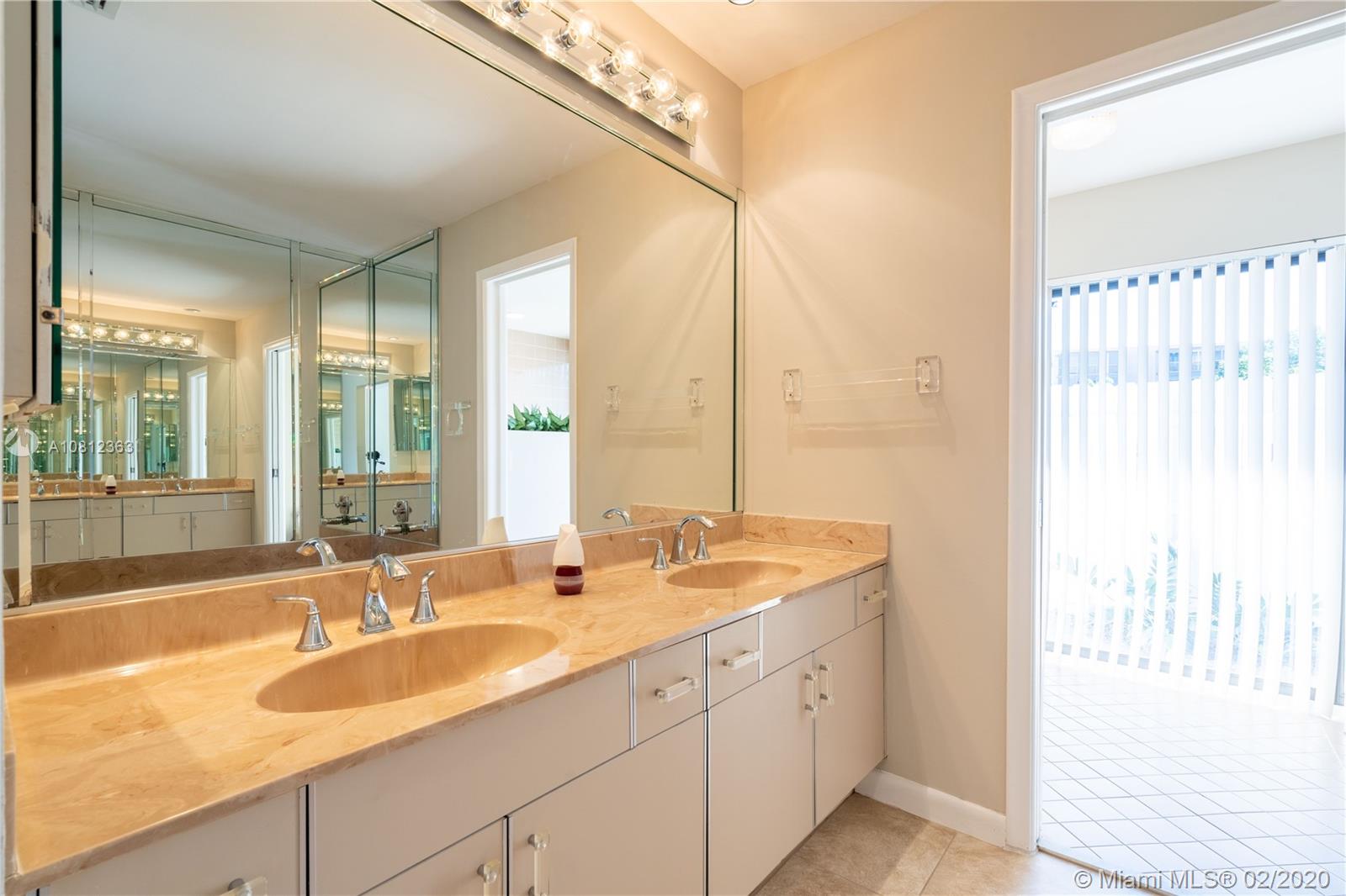 242 Northwest 64th Street Boca Raton, FL 33487 - Photo 30 of 49 Gallery Image 30
