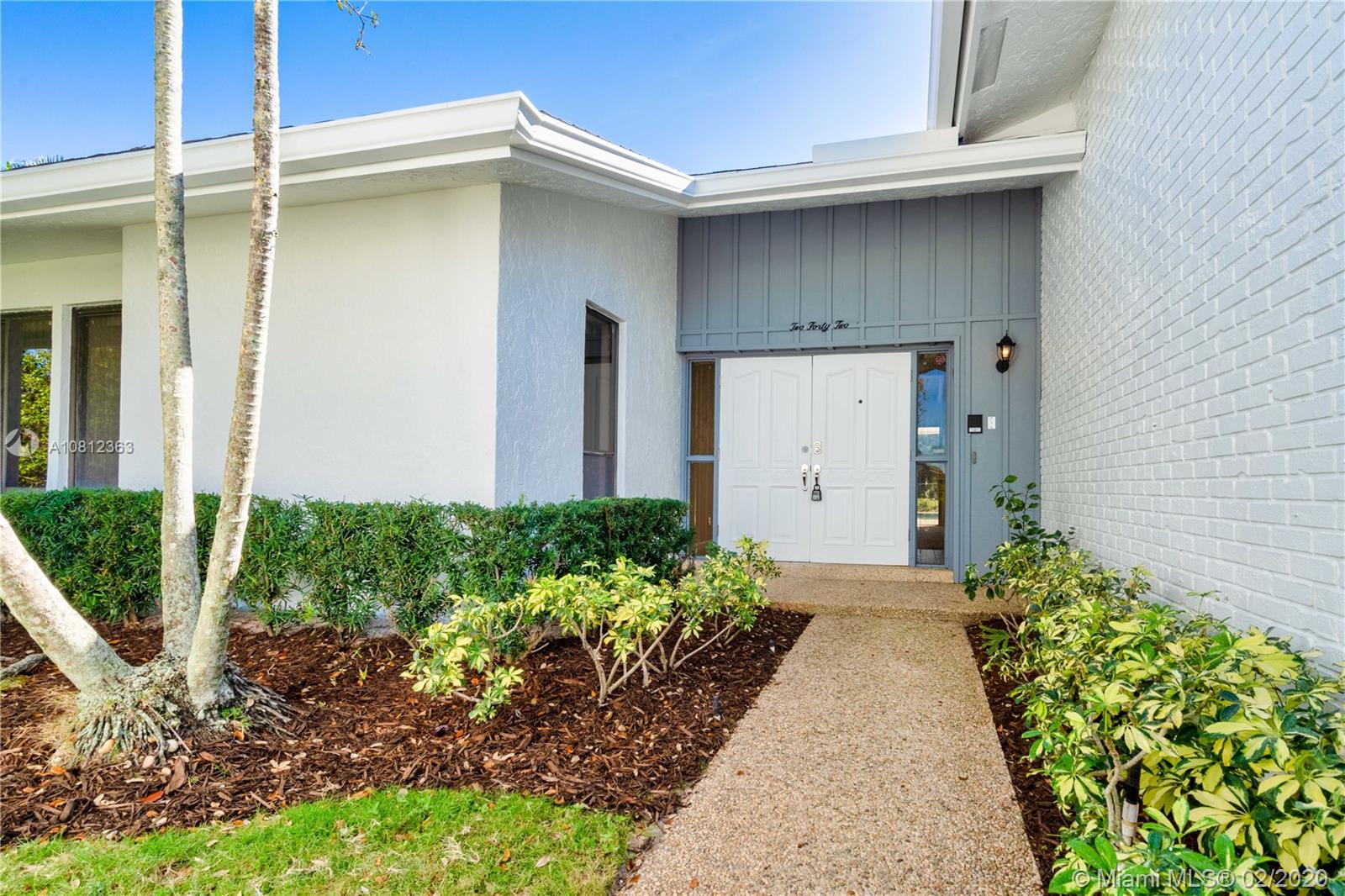 242 Northwest 64th Street Boca Raton, FL 33487 - Photo 4 of 49 Gallery Image 4