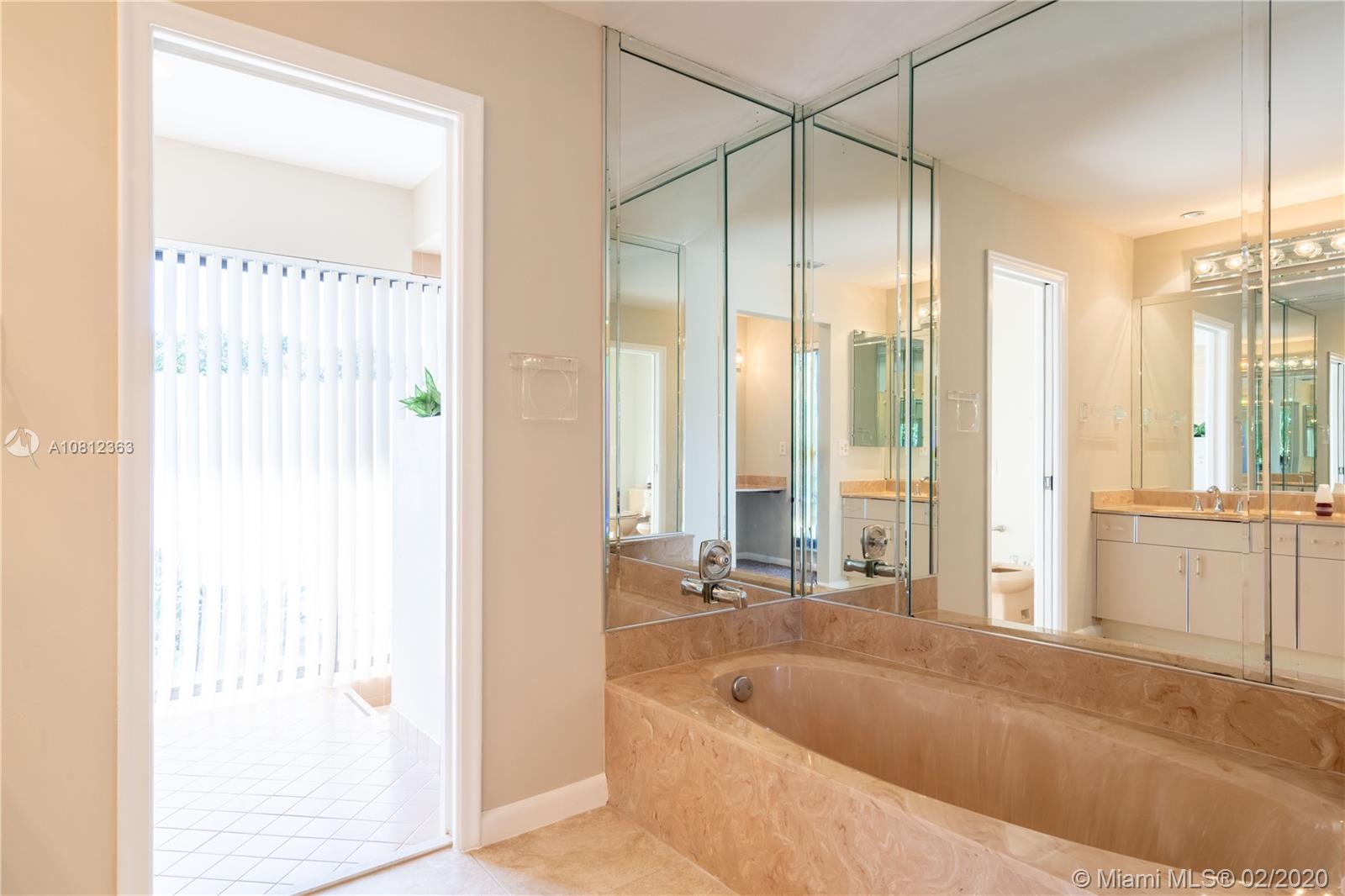 242 Northwest 64th Street Boca Raton, FL 33487 - Photo 32 of 49 Gallery Image 32