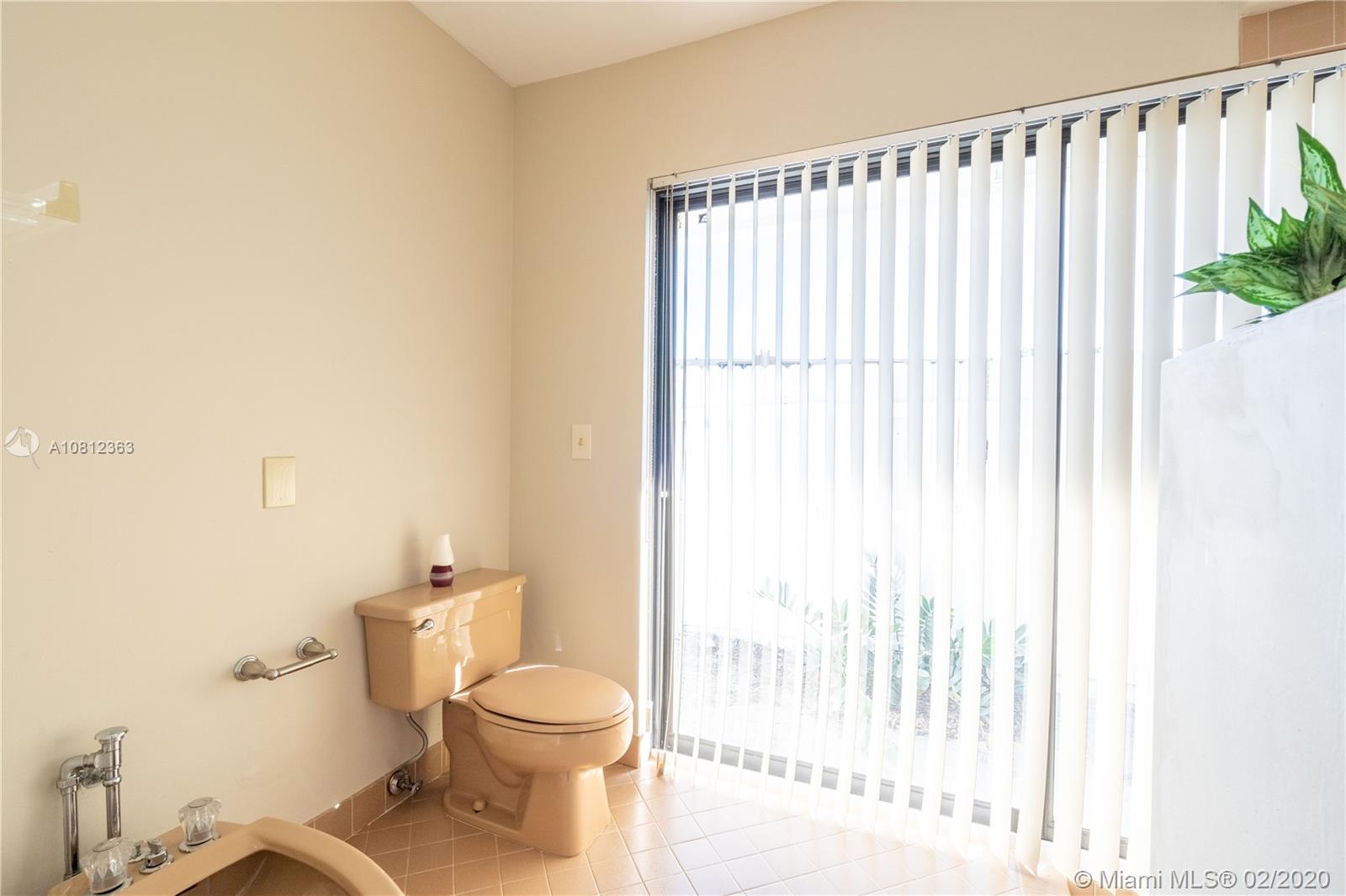 242 Northwest 64th Street Boca Raton, FL 33487 - Photo 33 of 49 Gallery Image 33