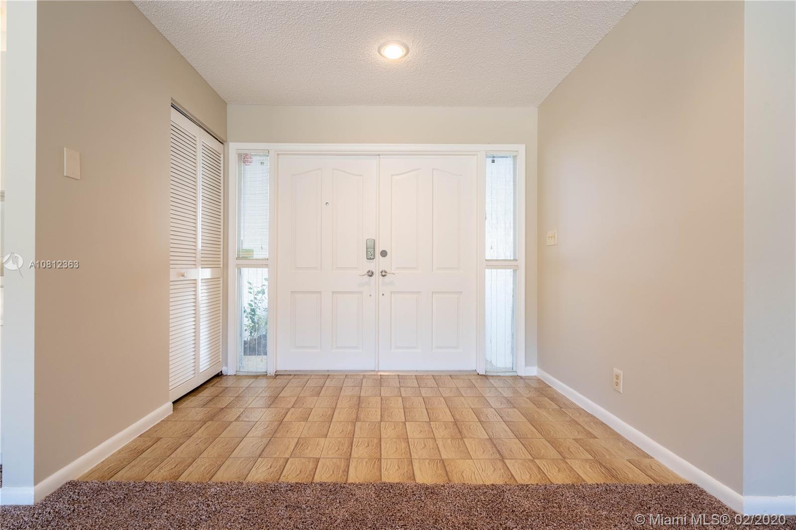 242 Northwest 64th Street Boca Raton, FL 33487 - Photo 5 of 49 Gallery Image 5