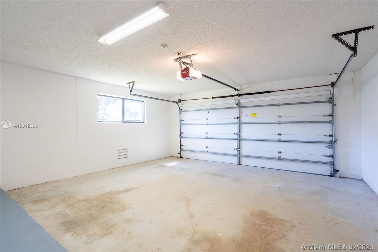 242 Northwest 64th Street Boca Raton, FL 33487 - Photo 43 of 49 Gallery Image 43