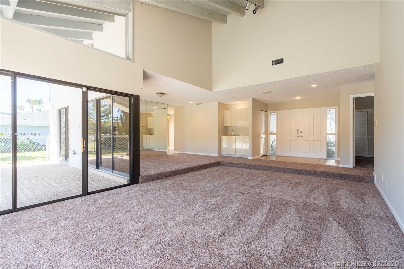 242 Northwest 64th Street Boca Raton, FL 33487 - Photo 8 of 49 Gallery Image 8