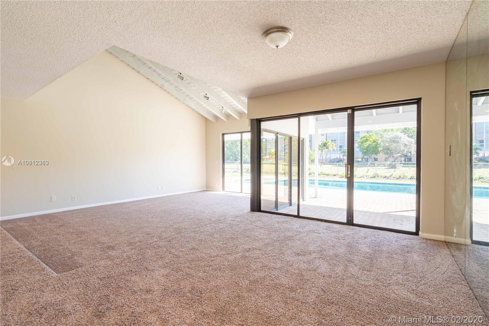 242 Northwest 64th Street Boca Raton, FL 33487 - Photo 10 of 49 Gallery Image 10