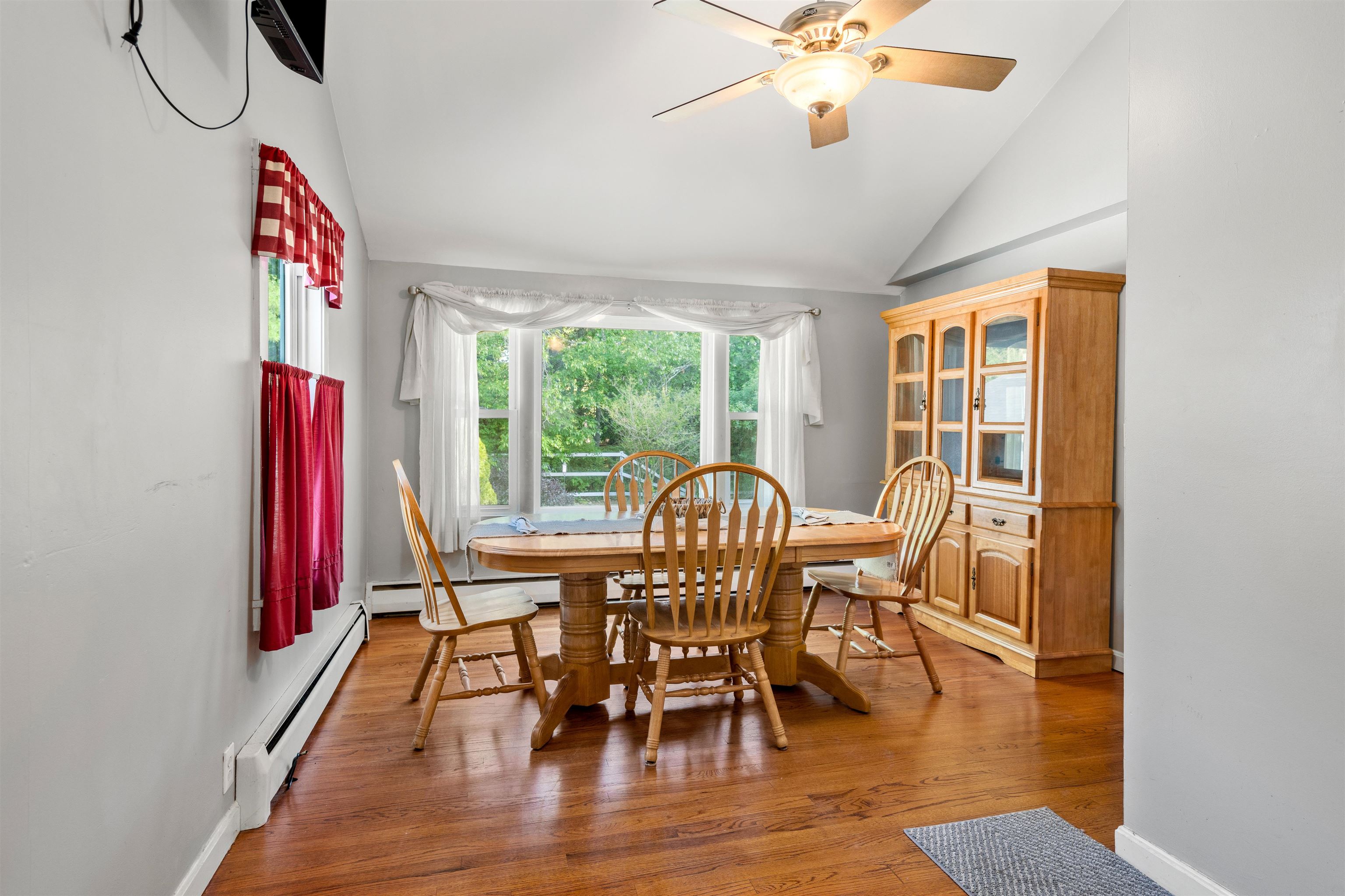 172 Litchfield Road Londonderry, NH 03053 - Photo 7 of 30