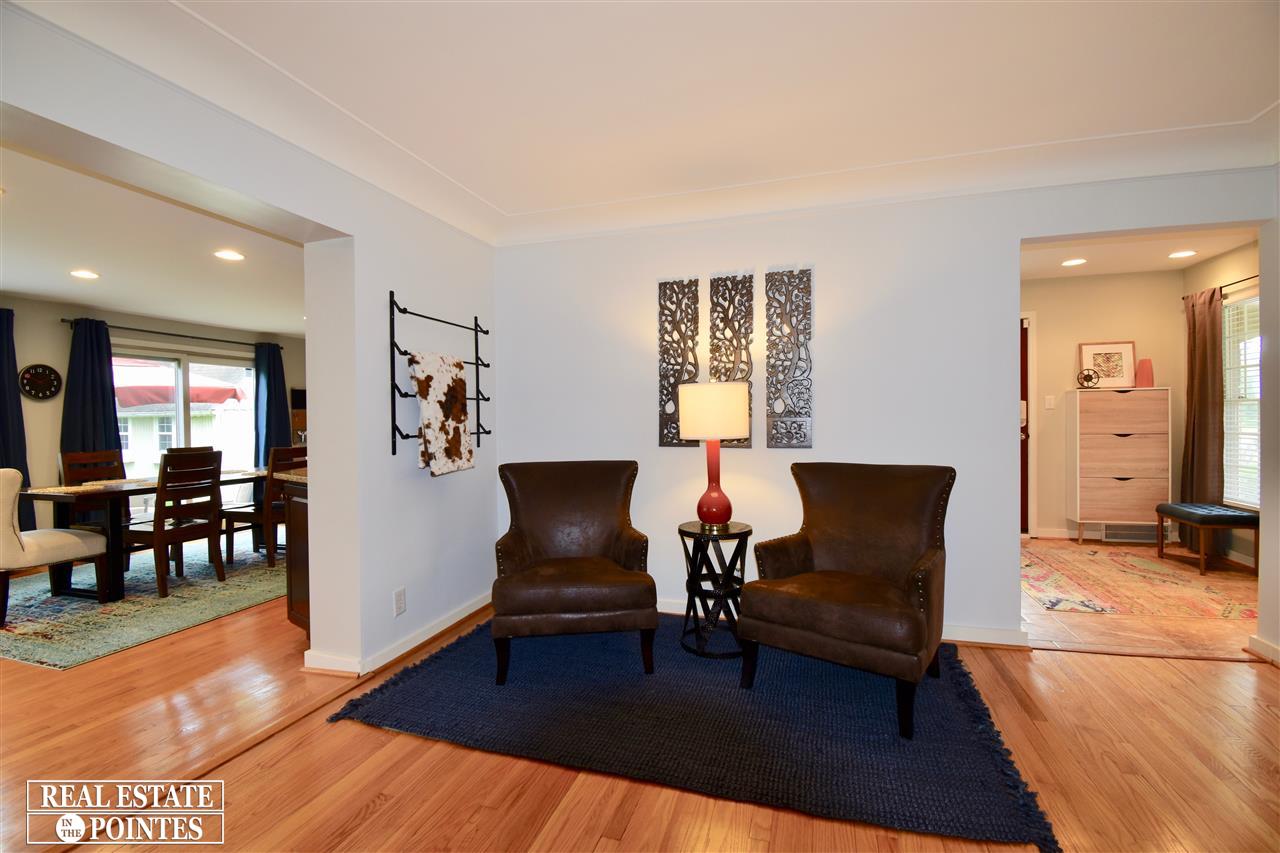1280 North Oxford Road Grosse Pointe Woods, MI 48236 - Photo 9 of 27