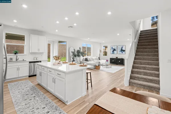 $745,000 | 953 Arneis Avenue, Manteca, CA 95337