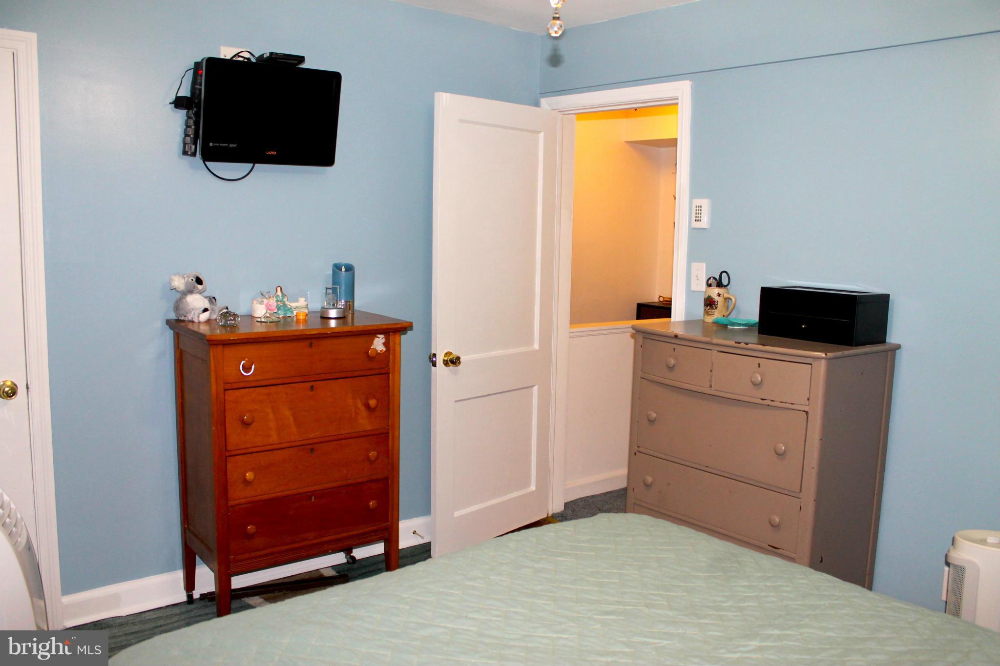 1211 Haverhill Road Baltimore, MD 21229 - Photo 13 of 26 Bedroom