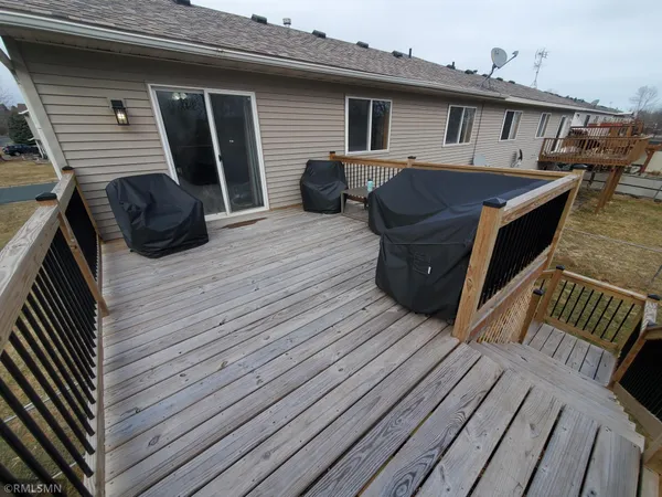 $299,900 | 470 Brookhaven Drive, Hammond, WI 54015