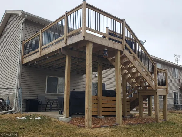 $299,900 | 470 Brookhaven Drive, Hammond, WI 54015