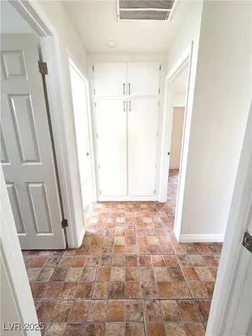 $2,250 | 3139 Belvedere Drive, Henderson, NV 89014