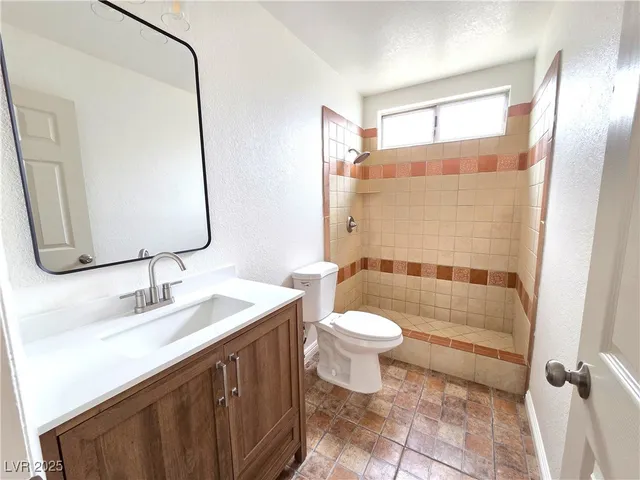 $2,250 | 3139 Belvedere Drive, Henderson, NV 89014